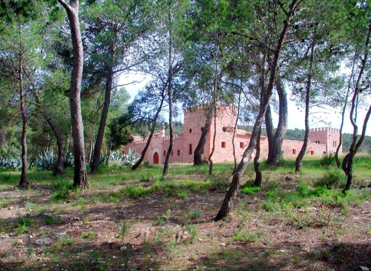 Masía de San Juan, casa rural renovada en Castillo con piscina y Aire Acondicionado Segorbe Exterior foto