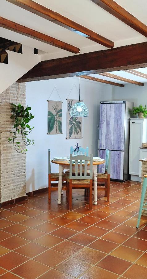 Masía de San Juan, casa rural renovada en Castillo con piscina y Aire Acondicionado Segorbe Exterior foto