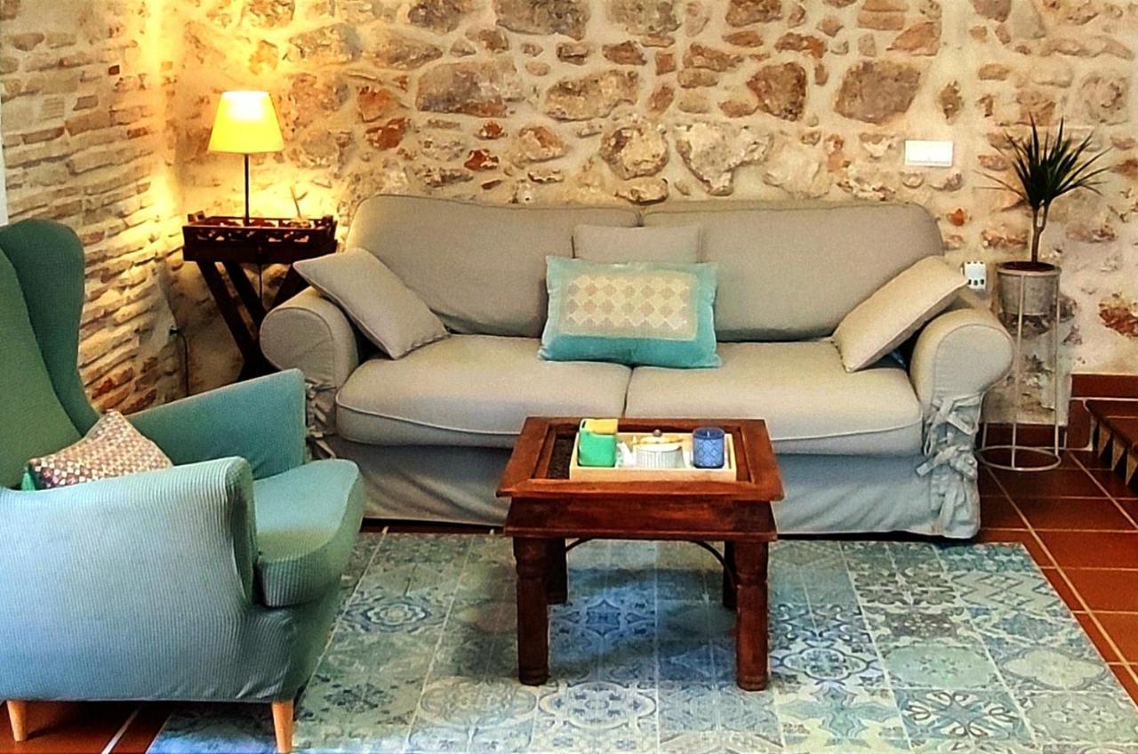 Masía de San Juan, casa rural renovada en Castillo con piscina y Aire Acondicionado Segorbe Exterior foto