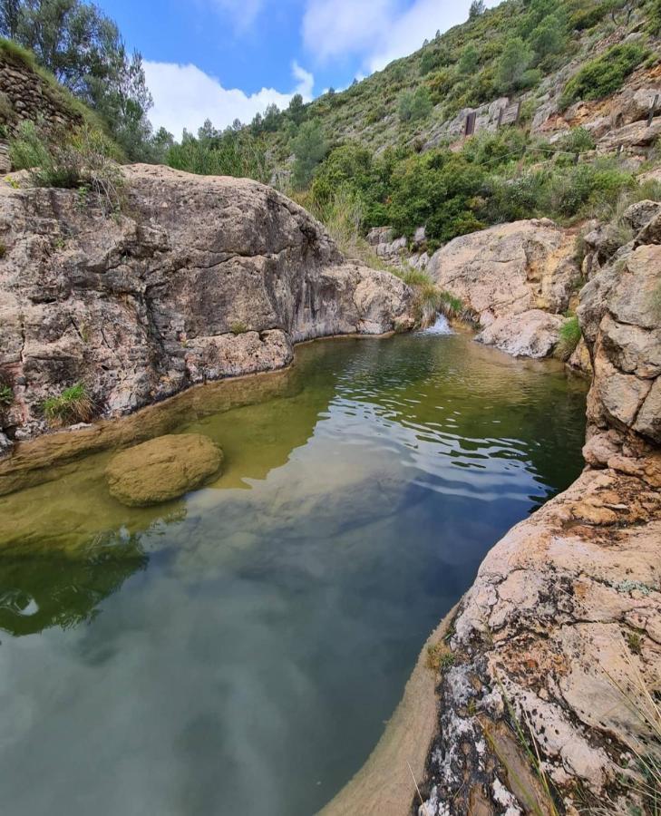 Masía de San Juan, casa rural renovada en Castillo con piscina y Aire Acondicionado Segorbe Exterior foto