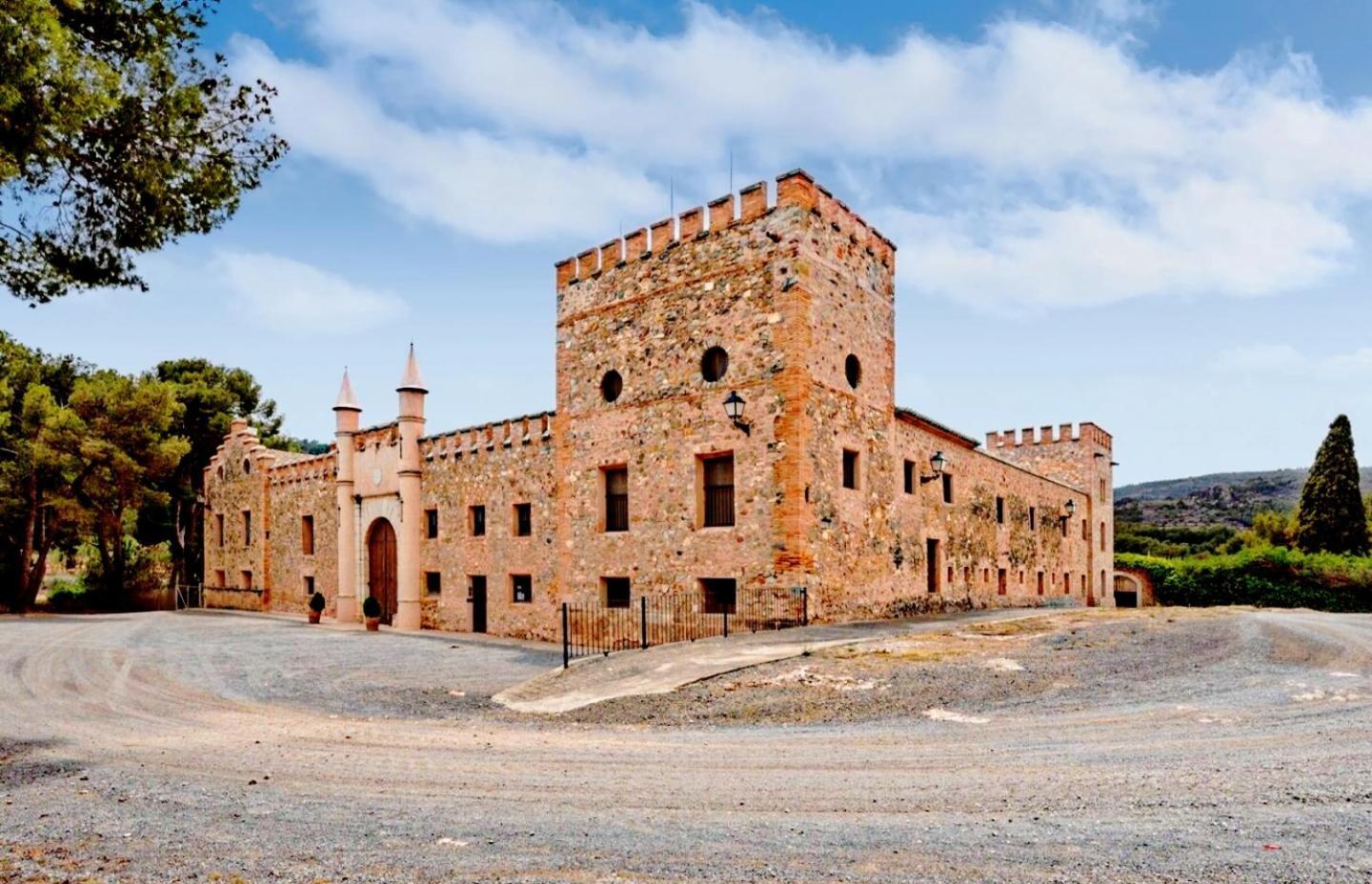 Masía de San Juan, casa rural renovada en Castillo con piscina y Aire Acondicionado Segorbe Exterior foto